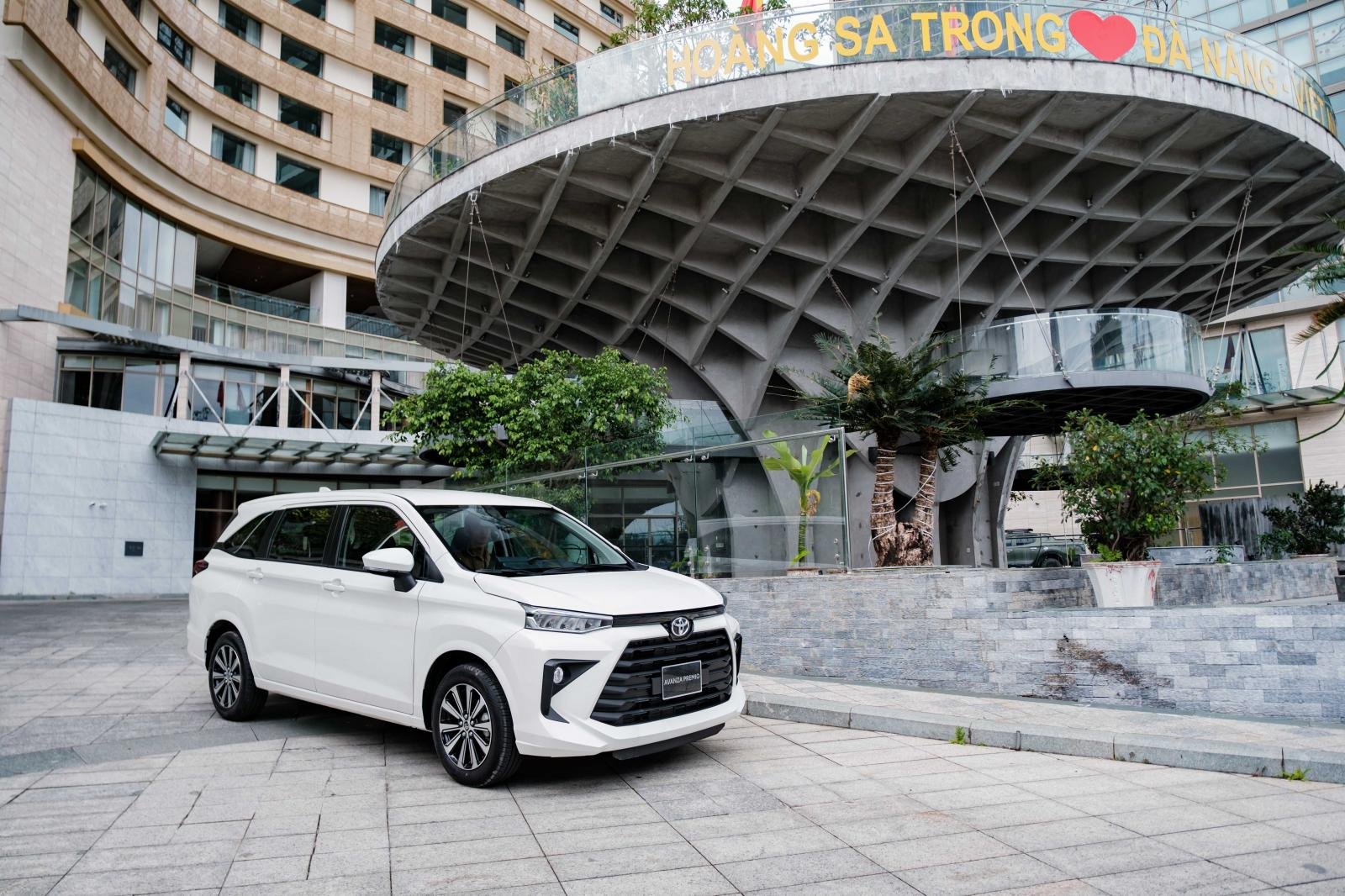 Tạm t&iacute;nh gi&aacute; lăn b&aacute;nh xe Toyota Avanza Premio: Nhỉnh 600 triệu, cạnh tranh tốt với Mitsubishi Xpander 1