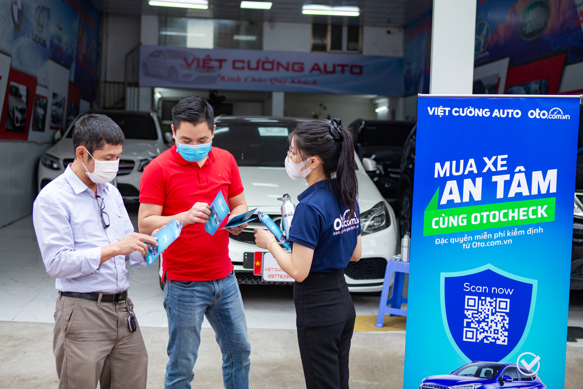 Tham gia sự kiện khách hàng có cơ hội nhận nhiều phần quà hấp dẫn.