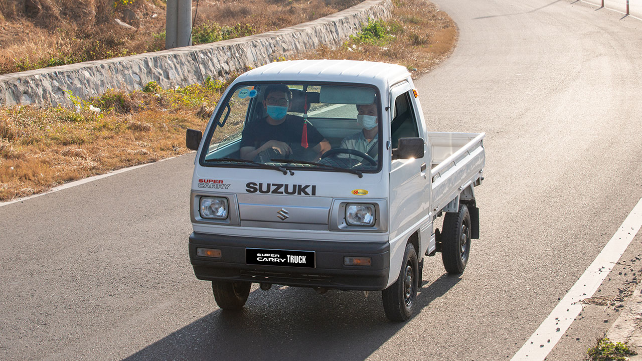 Thời điểm n&agrave;y, kh&aacute;ch h&agrave;ng chỉ cần bỏ ra khoảng 236 triệu đồng để sở hữu Suzuki Super Carry Truck.