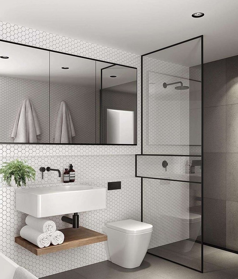 Ph&ograve;ng tắm, vệ sinh trong nh&agrave; ống 3 tầng được trang bị đầy đủ tiện nghi hiện đại.
