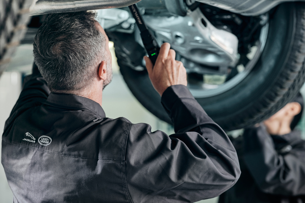 Jaguar v&agrave; Land Rover khởi động chương tr&igrave;nh ưu đ&atilde;i ch&agrave;o h&egrave; 1
