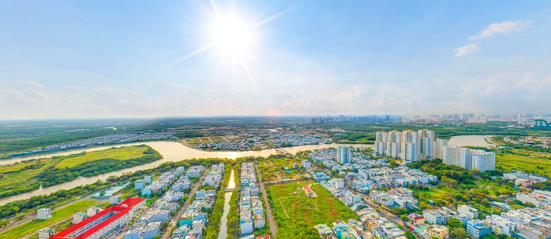View nhìn tuyệt đẹp của Viva Plaza về hướng sông Rạch Đĩa