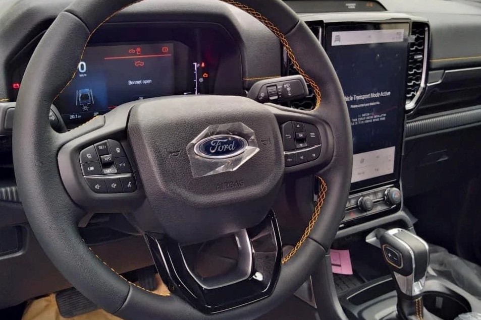 Thiết kế v&ocirc; lăng xe Ford Ranger 2023 1