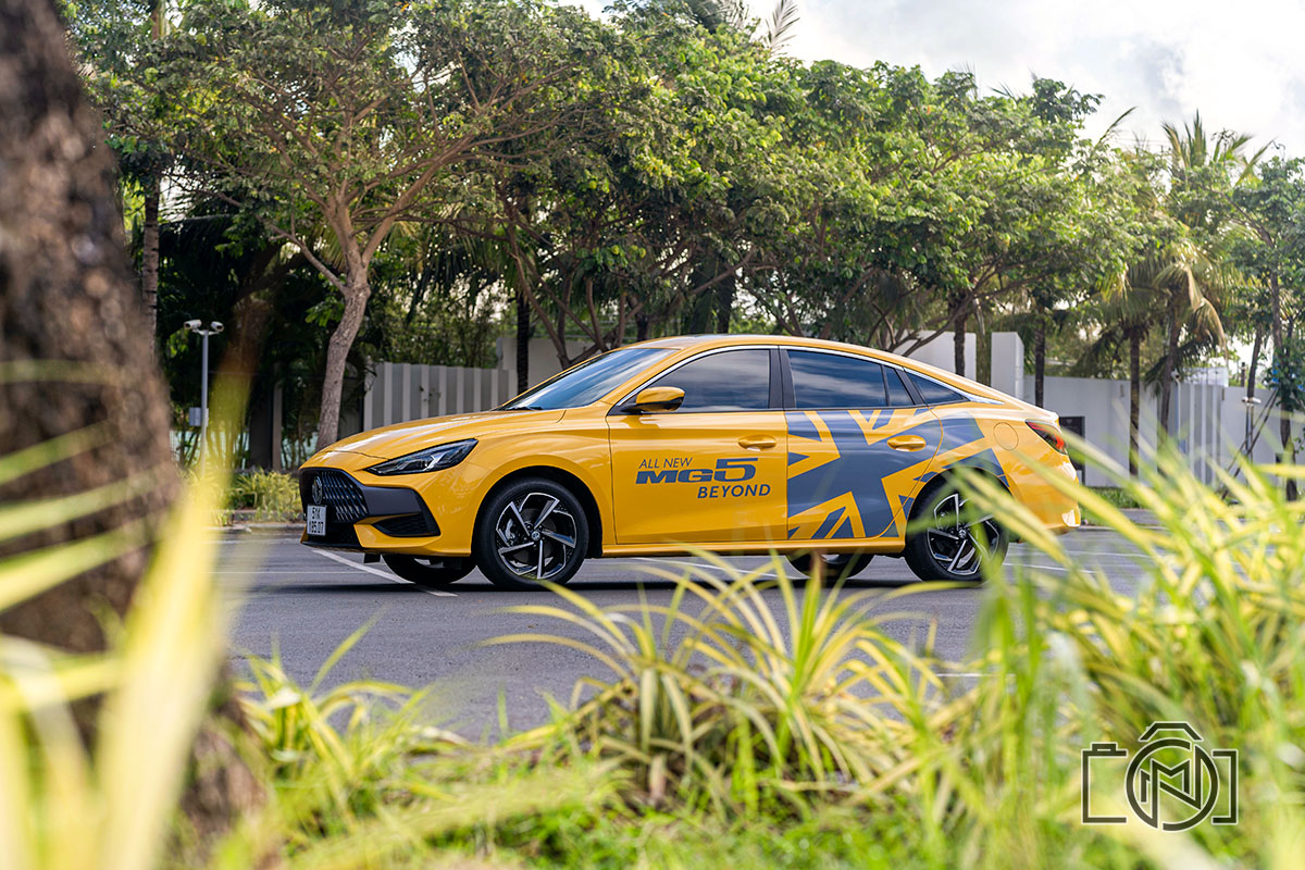 Ảnh Thân xe MG 5 2022