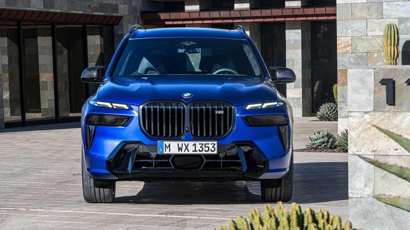 BMW X7 2023 bi&ecirc;n thể M.