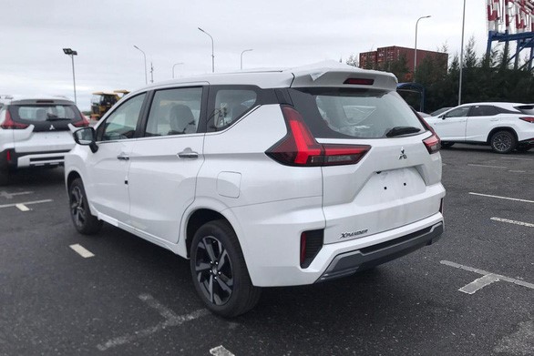 Mitsubishi Xpander 2022 xuất hiện đ&uacute;ng l&uacute;c ph&acirc;n kh&uacute;c MPV đang cạnh tranh s&ocirc;i động 1