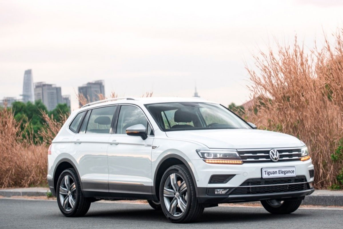 Volkswagen Tiguan Allspace hiện ph&acirc;n phối tại thị trường Việt Nam 2 phi&ecirc;n bản.