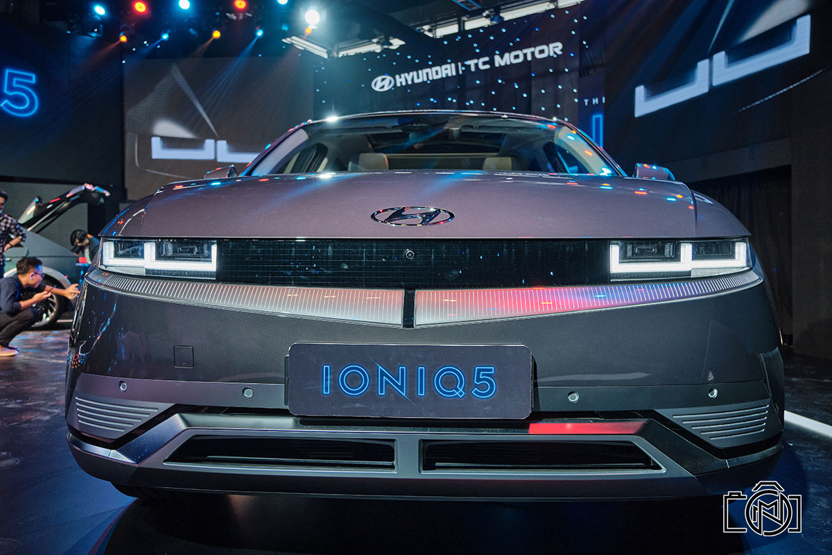 Hyundai Ioniq 5 sở hữu kích thước tổng thể của 1 mẫu SUV tầm trung.