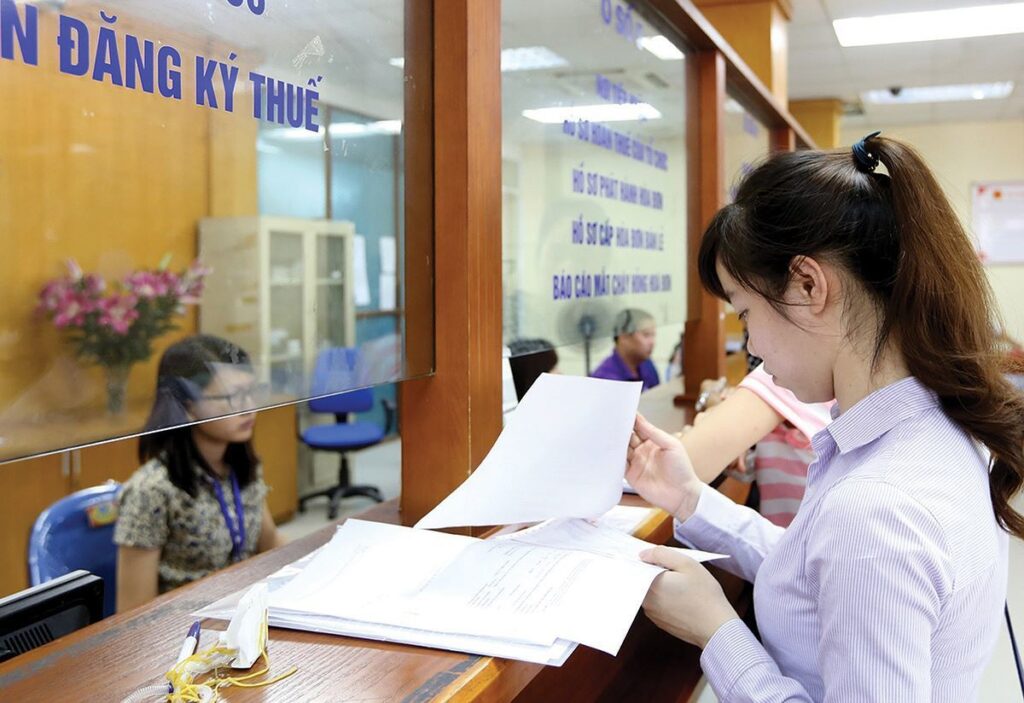 Thuế nh&agrave; đất