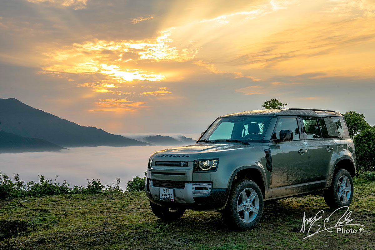 Trải nghiệm Land Rover Defender 15.