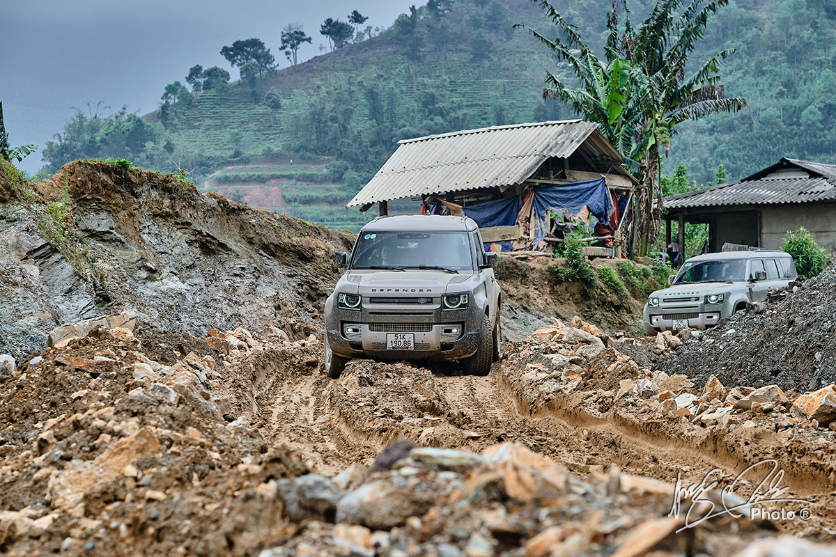 Trải nghiệm Land Rover Defender 10.
