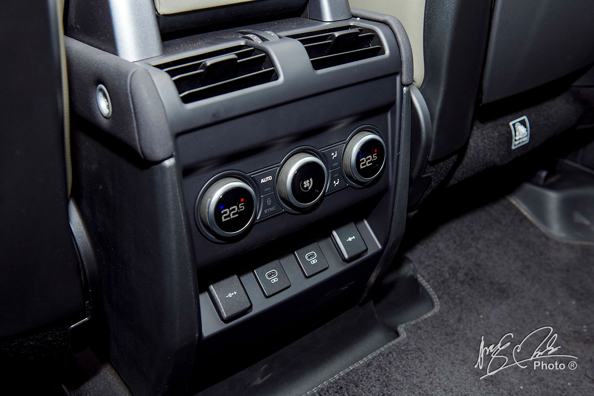 Trải nghiệm Land Rover Defender 7.