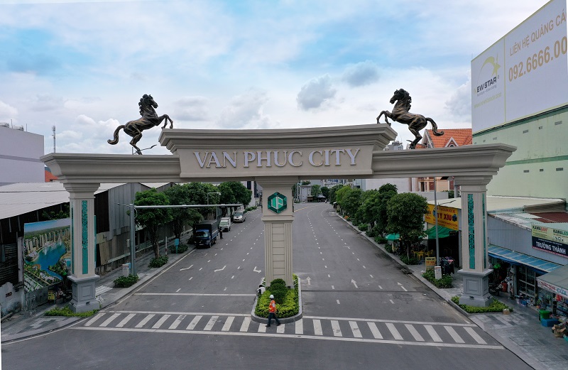 đường Đinh Thị Thi là tâm điểm kết nối Van Phuc City và các khu vực kinh tế trọng điểm