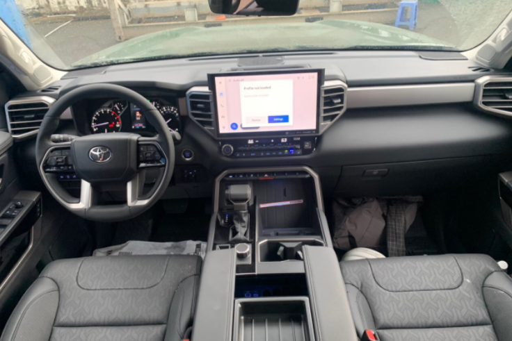 Toyota Tundra Limited 1