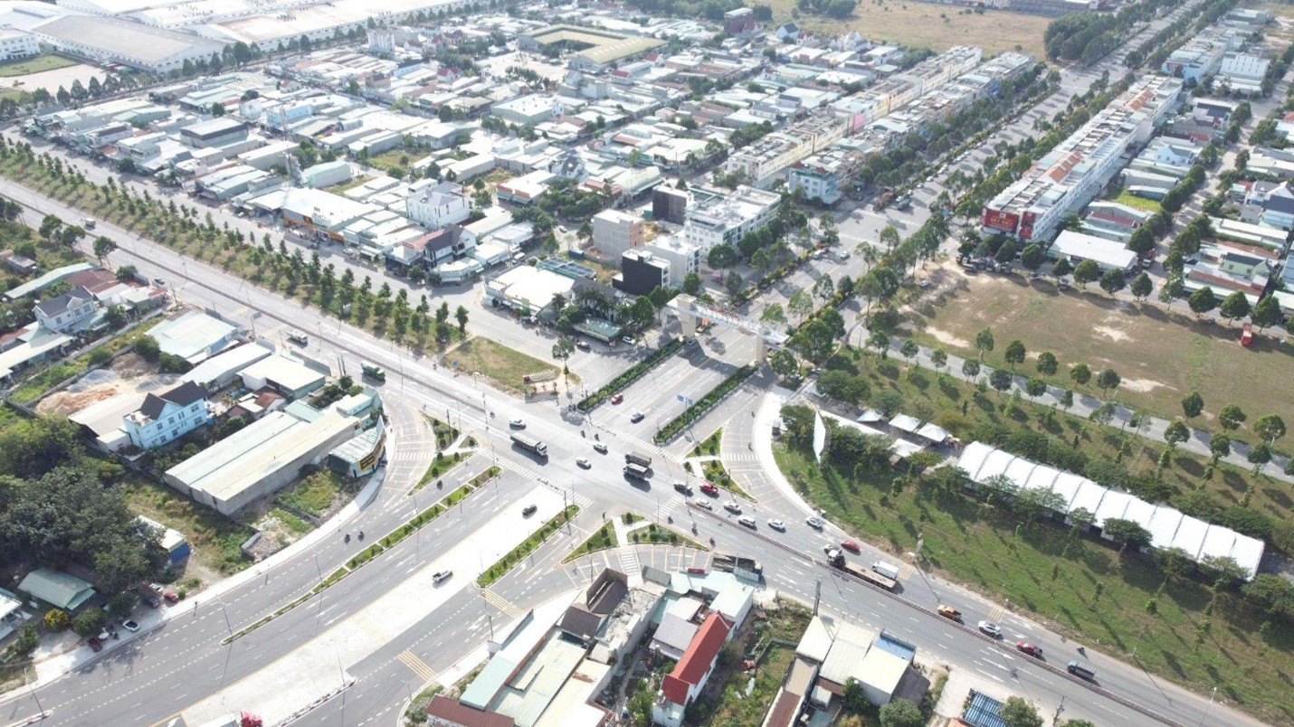 An aerial view of a cityDescription automatically generated with medium confidence