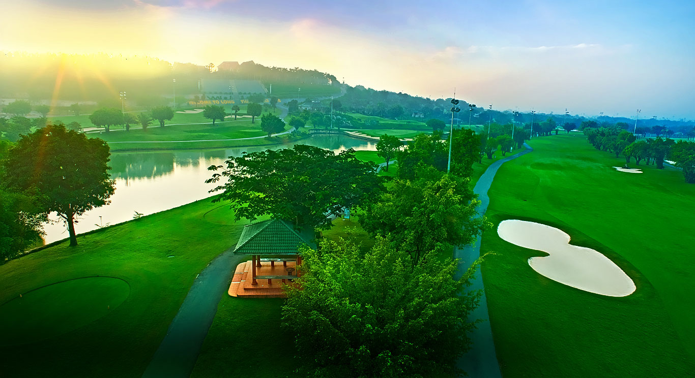 phối cảnh sân golf nhìn từ trên cao