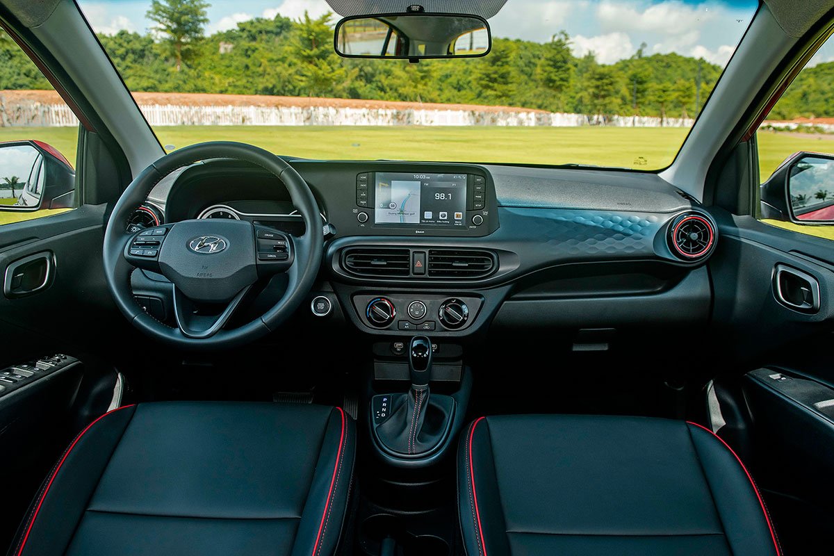 Nội thất hyundai grand i10