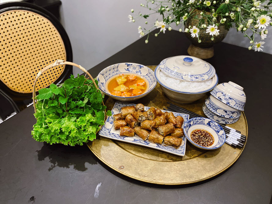 m&acirc;m cơm gợi nhớ nếp nh&agrave; xưa