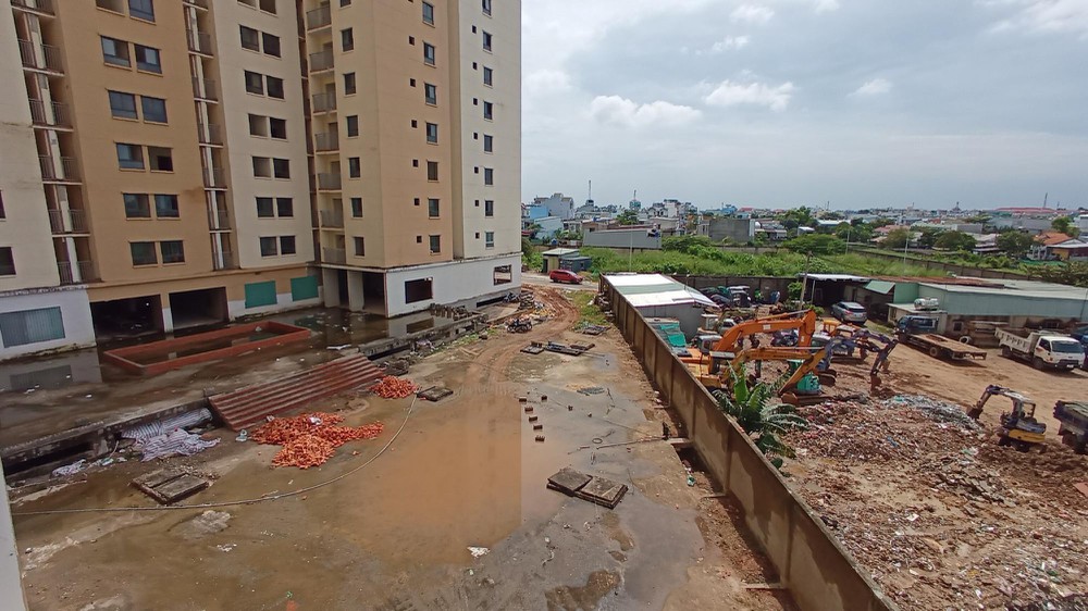 Chung cư thuộc khu nhà ở Vĩnh Lộc A