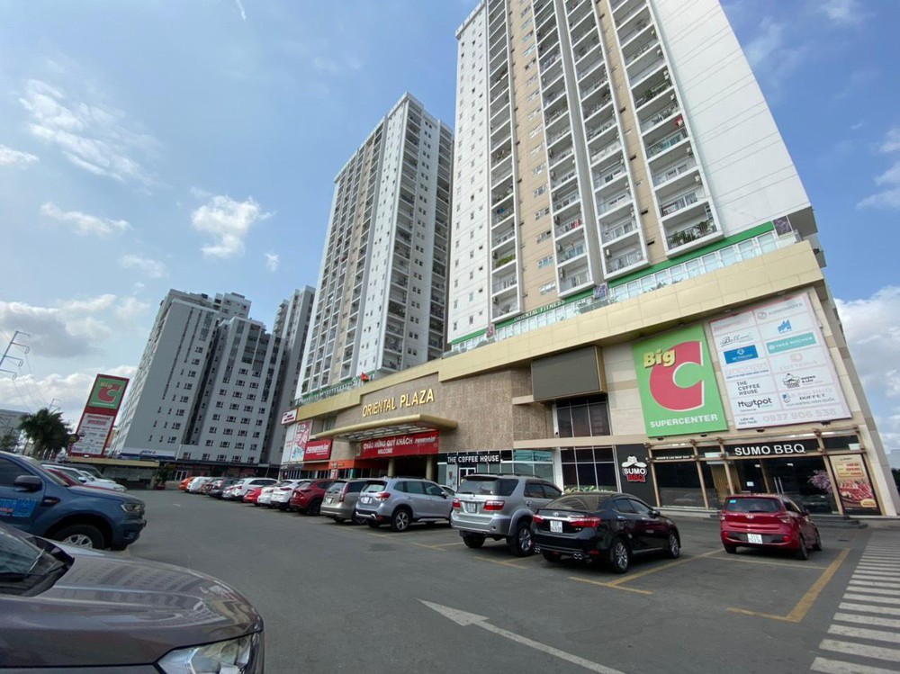 Chung cư Oriental Plaza