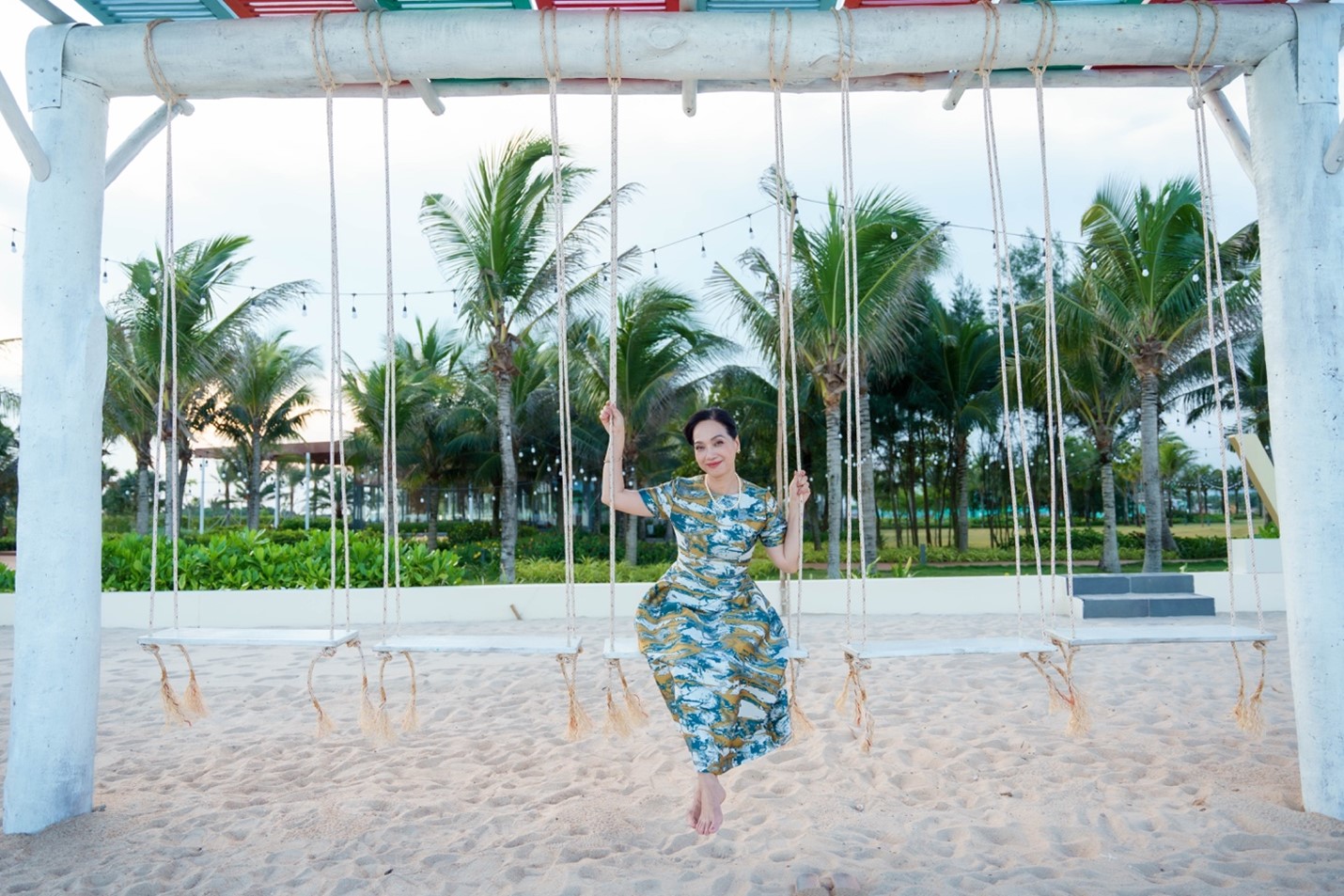 Kỳ nghỉ giàu cảm xúc của NS. Lê Khanh cùng Venezia Beach
