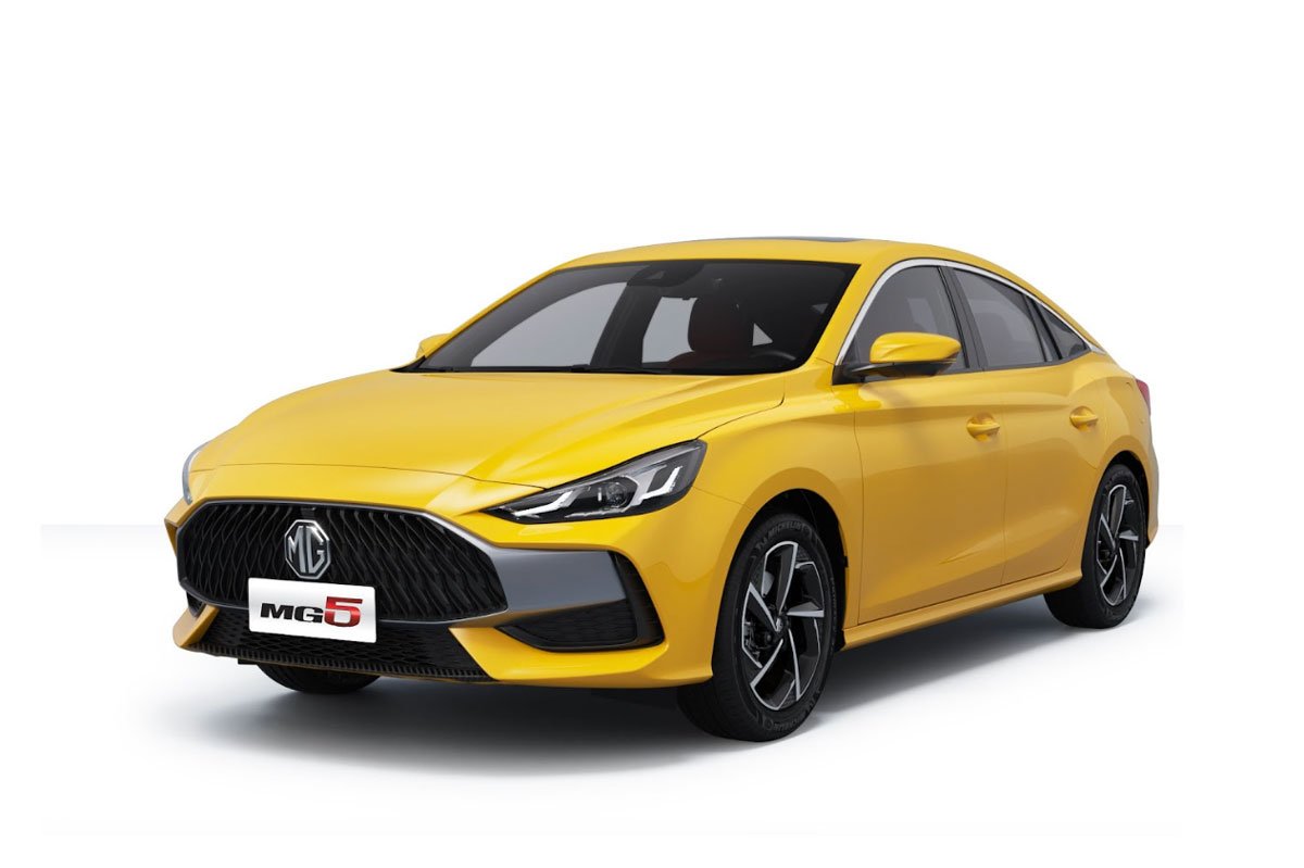 So s&aacute;nh động cơ 2 phi&ecirc;n bản MG5