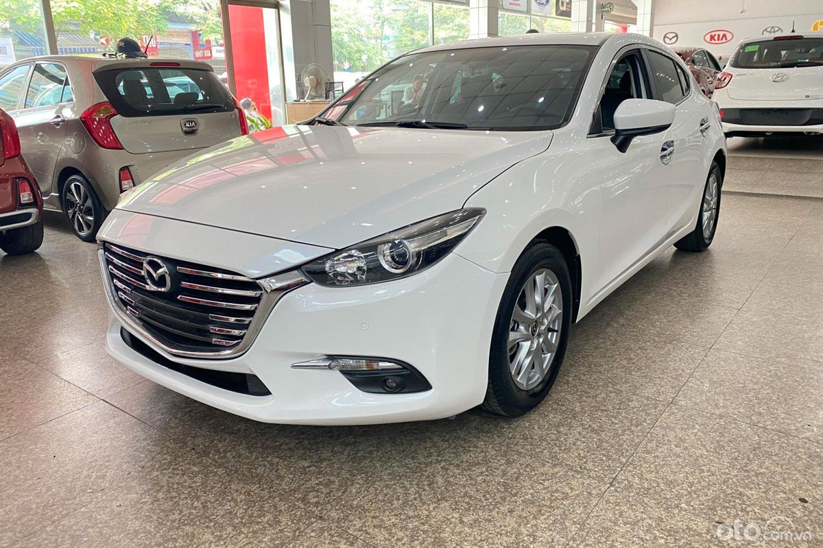 Mazda 3 là mẫu xe đang thống trị lượt tìm kiếm trong phân khúc xe hạng C