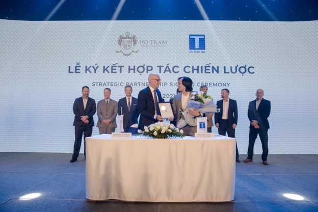Thủ Thi&ecirc;m Real l&agrave; đối t&aacute;c ph&acirc;n phối chiến lược, g&oacute;p phần l&agrave;m n&ecirc;n th&agrave;nh c&ocirc;ng của Ixora Ho Tram by Fusion