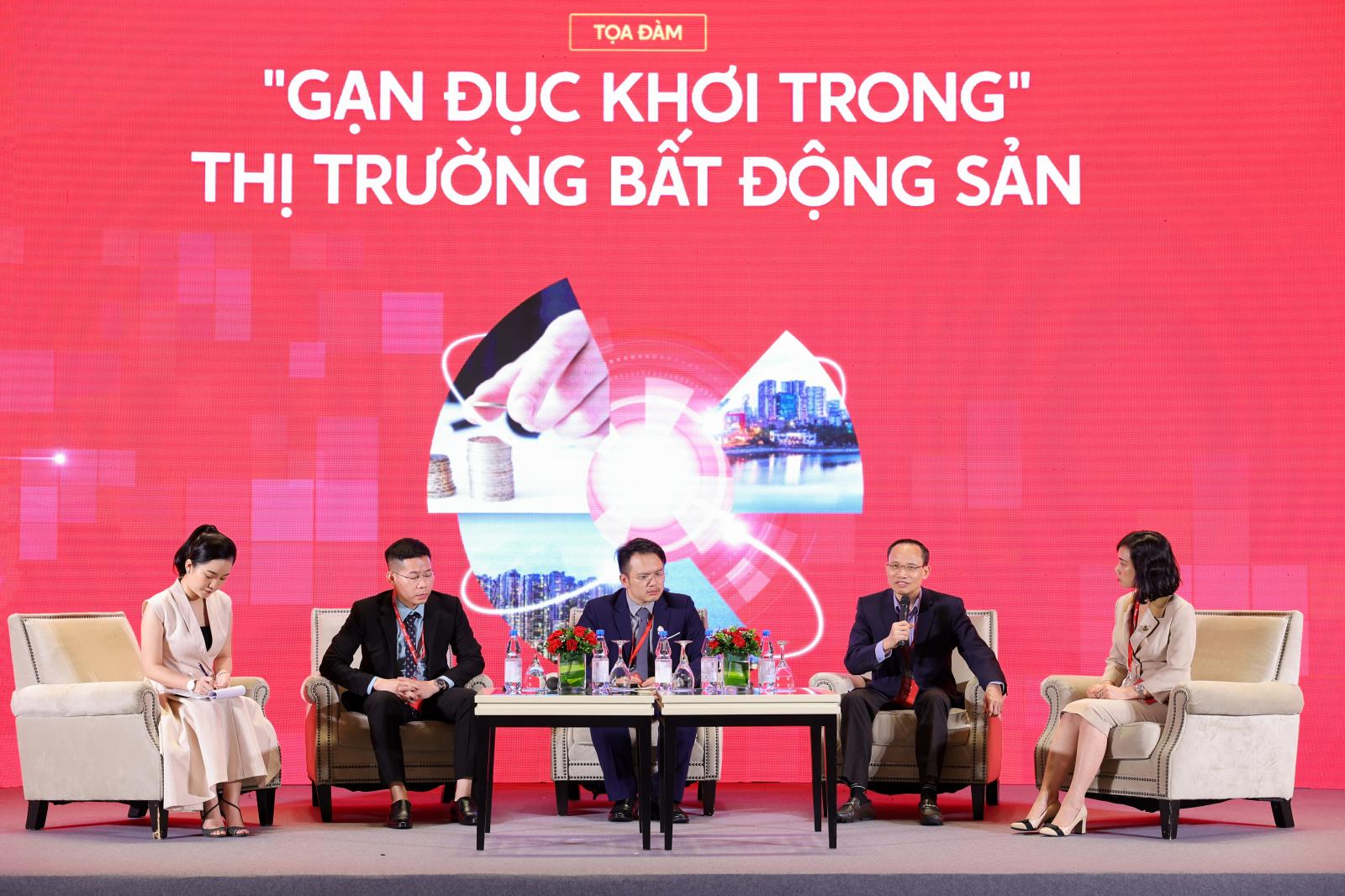 Dự b&aacute;o thị trường BĐS 2022