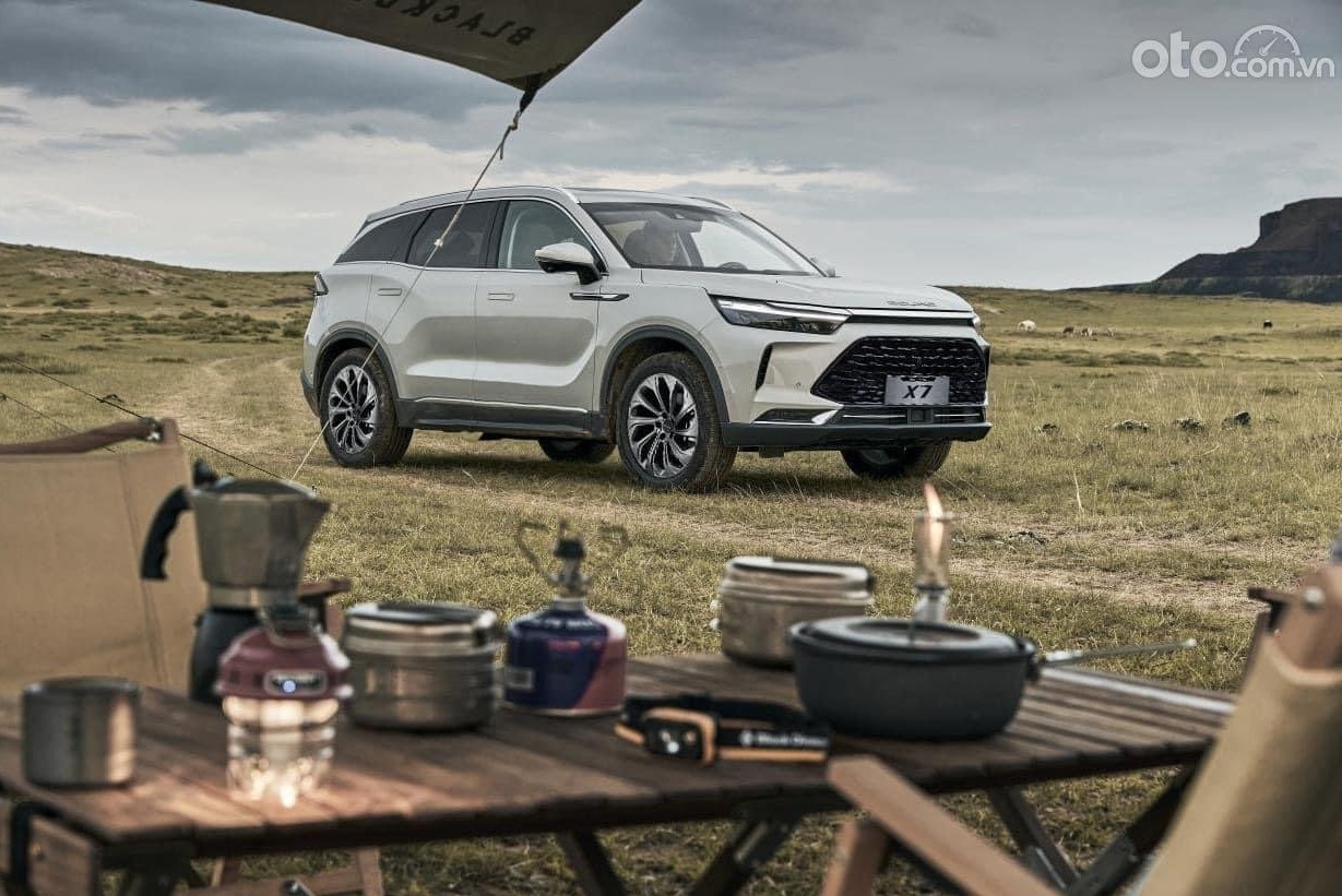 Giá xe mới tiếp tục tăng thêm 40 triệu, BAIC Beijing X7 cũ có phải món hời? 1