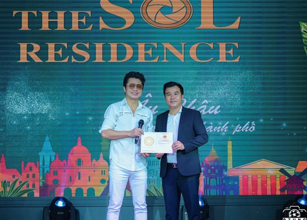 Ca sĩ L&acirc;m Vũ đ&atilde; nhanh tay sở hữu của 2 căn nh&agrave; phố tại The Sol Residence