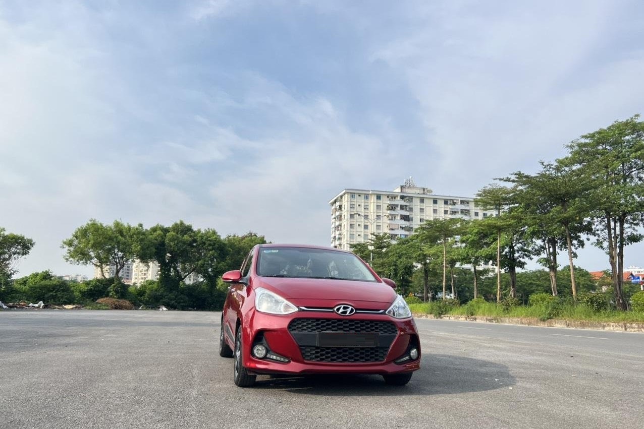 Hyundai Grand i10 thường gặp hiện tượng đèn báo lỗi hệ thống chống bó cứng phanh ABS. 1