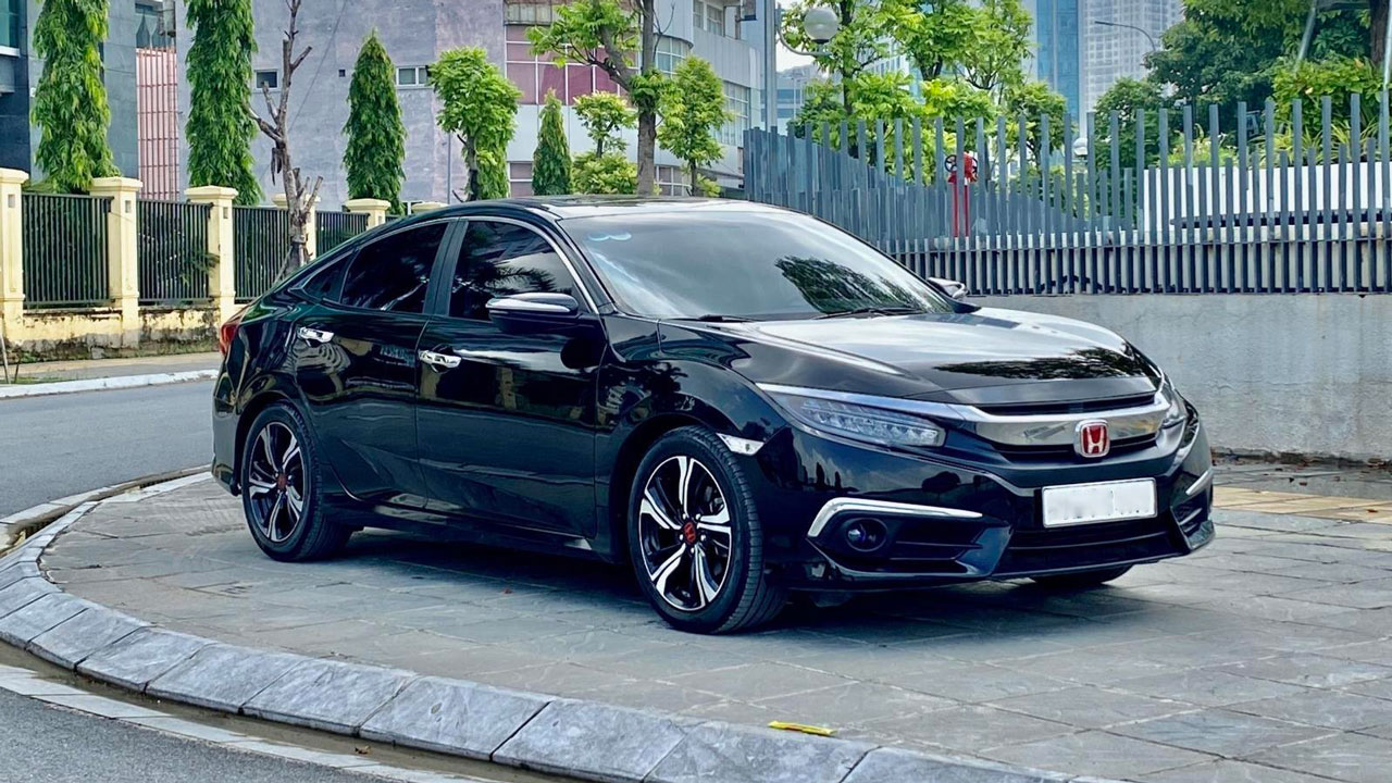 Honda Civic là mẫu sedan cũ hạng C được quan tâm nhiều nhất tháng 7, sức hút từ đâu?