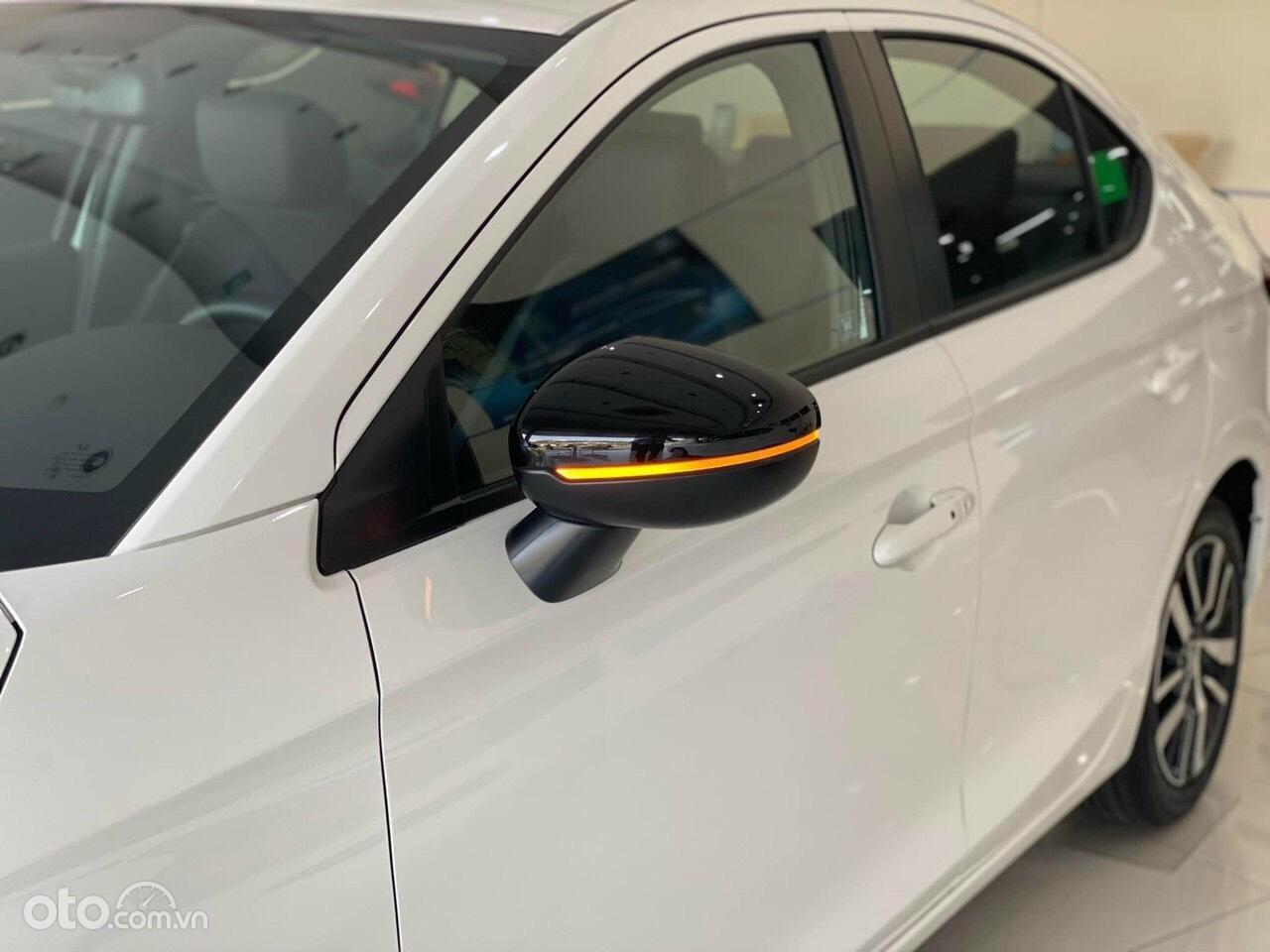  Gương chiếu hậu Honda City 2022.