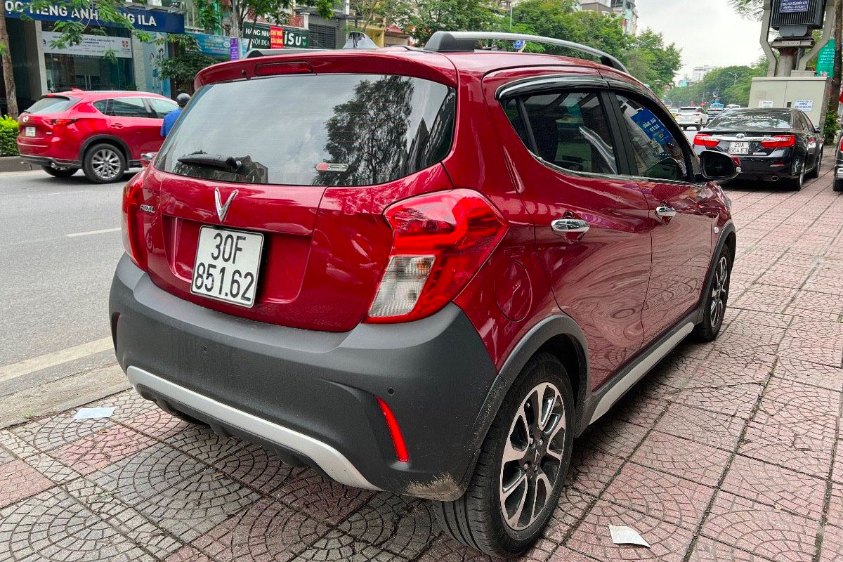 So s&aacute;nh VinFast Fadil v&agrave; Hyundai Grand i10 cũ: Về động cơ &ndash; Trang bị an to&agrave;n