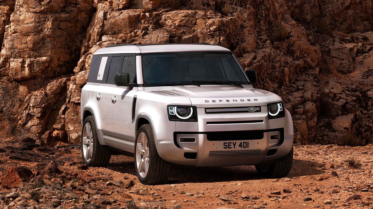Land Rover Defender 130 chốt giá từ 5,78 tỷ đồng tại Việt Nam, cạnh tranh BMW X7 