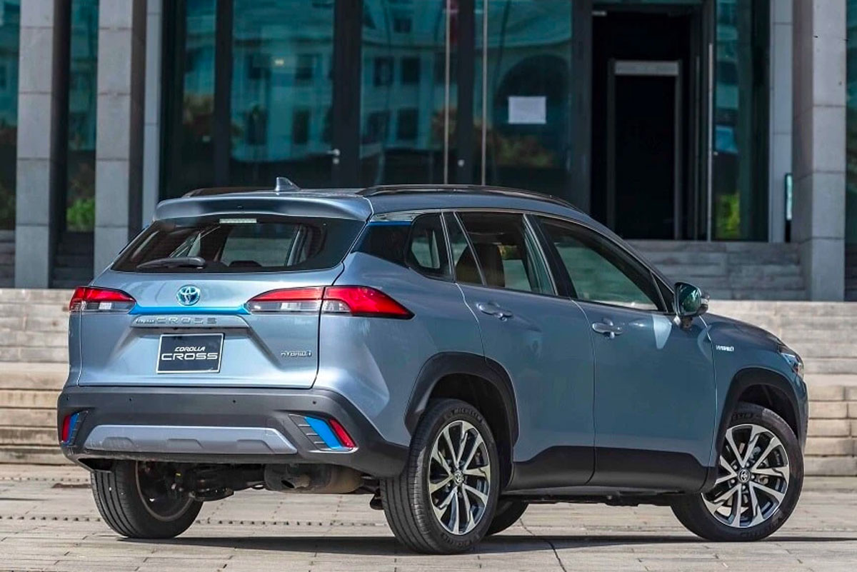 các dòng xe điện hybrid như HEV, PHEV... vẫn bị áp thuế tiêu thụ đặc biệt 15% và lệ phí trước bạ 100%. 