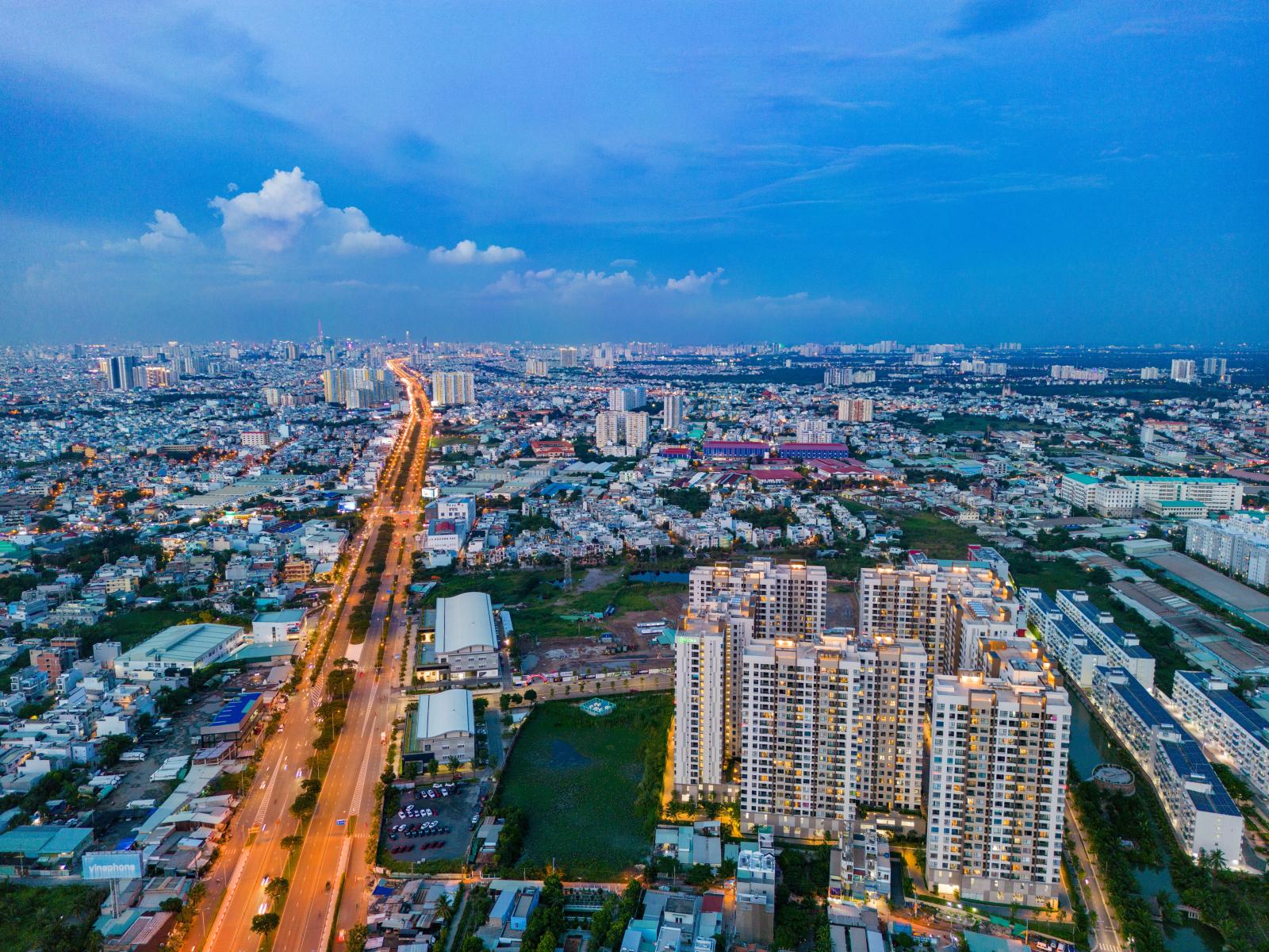 Đường Võ Văn Ki&ecirc;̣t.jpg