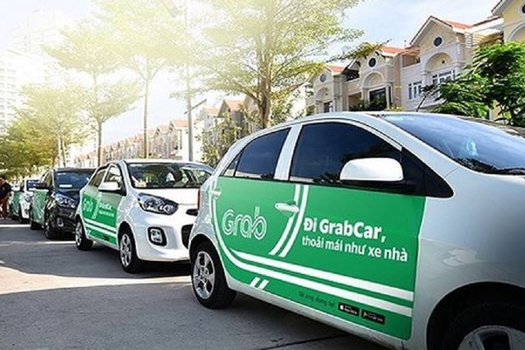 C&oacute; n&ecirc;n mua &ocirc; t&ocirc; trả g&oacute;p chạy dịch vụ? D&ograve;ng xe n&agrave;o chạy taxi tốt nhất hiện nay? 1
