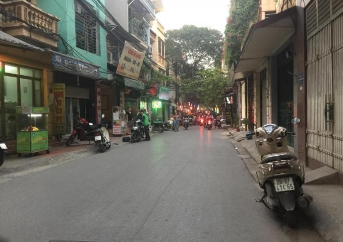h&igrave;nh ảnh mặt bằng kinh doanh trong ng&otilde; nhỏ