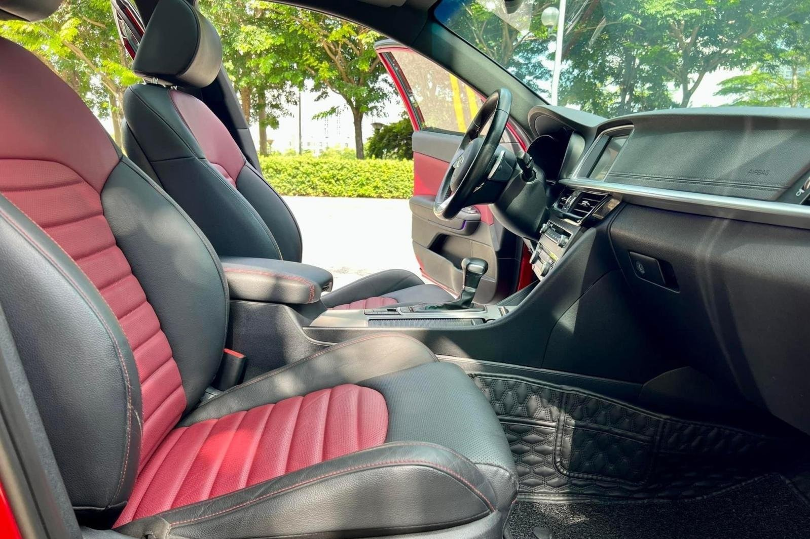 Ở KIA Optima, những chiếc xe đời càng gần càng hạn chế các nhược điểm từng bộc lộ ở đời cũ. 1