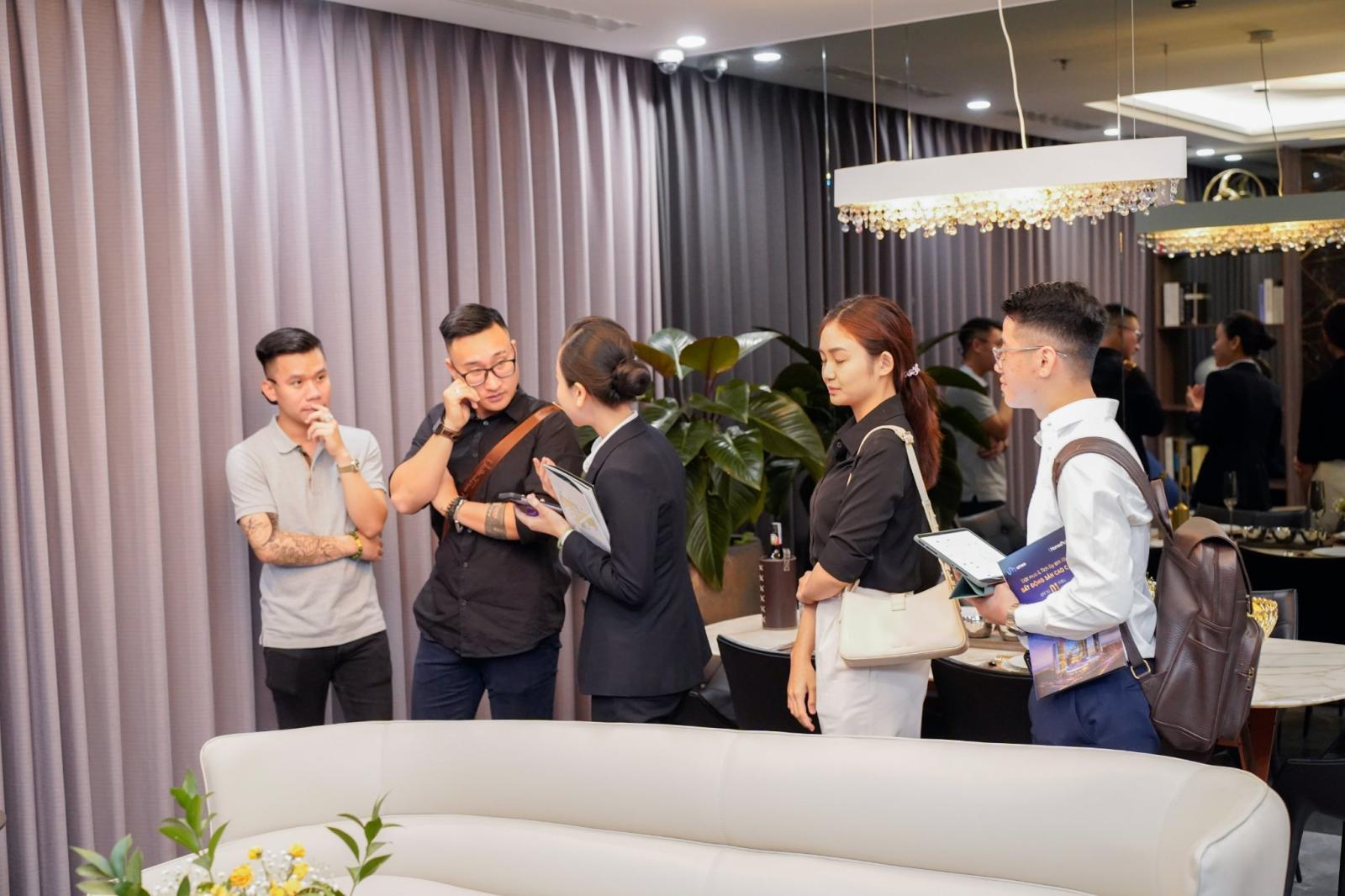 H&igrave;nh ảnh giao dịch tại một dự &aacute;n ở TP.HCM