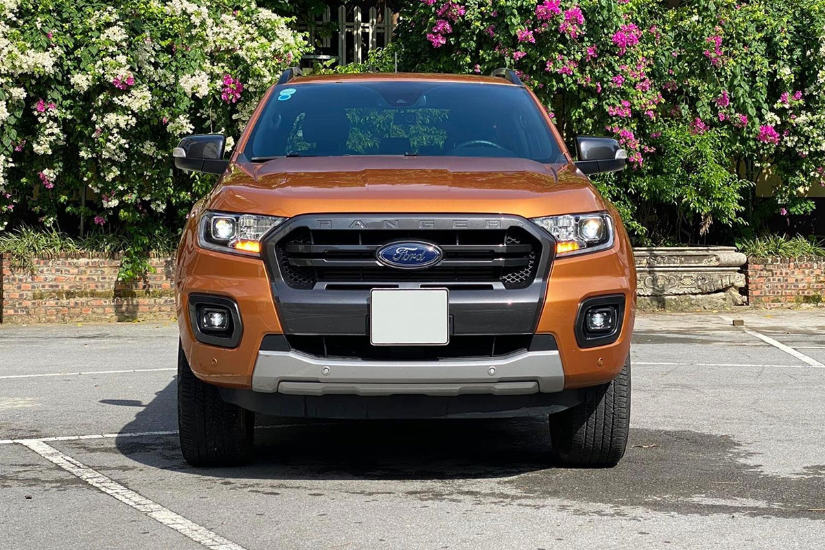 Mua bán tải cũ, chọn Ford Ranger giá hấp dẫn hay Toyota Hilux Mua bán tải cũ, chọn Ford Ranger giá hấp dẫn hay Toyota Hilux