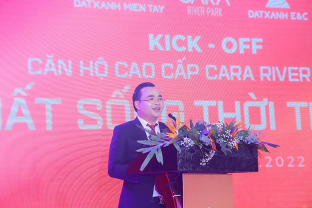 h&igrave;nh ảnh &ocirc;ng Dương Quốc Thủy, đại diện chủ đầu tư Đất Xanh Miền T&acirc;y