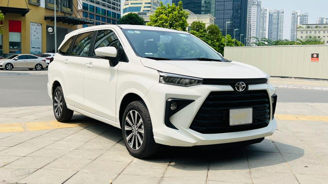 Toyota Avanza Premio siêu lướt lên sàn xe cũ, giá bán gây bất ngờ?