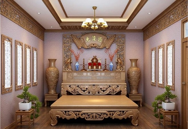 Phòng thờ sử dụng vật liệu gỗ sồi hiện đại, tươi sáng nhưng không mất đi cảm giác trang nghiêm, trang trọng cần có.