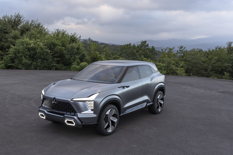 Giá xe Mitsubishi XFC Concept mới nhất.