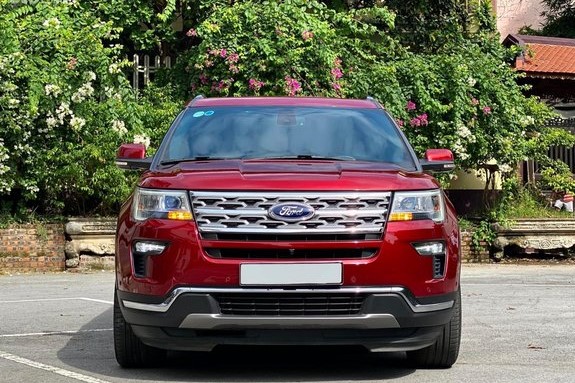 Thiết kế đầu xe Ford Explorer 1