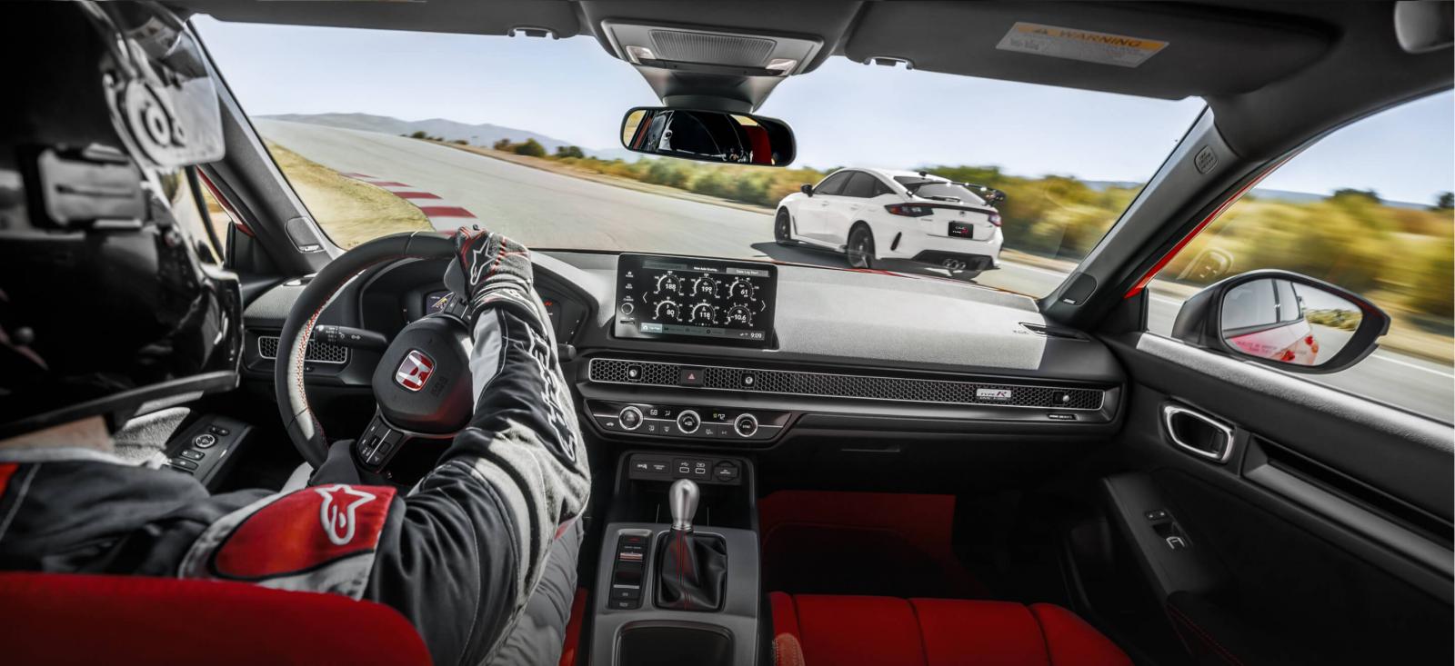 Th&ocirc;ng số kỹ thuật xe Honda Civic Type R 2023: Nội thất.