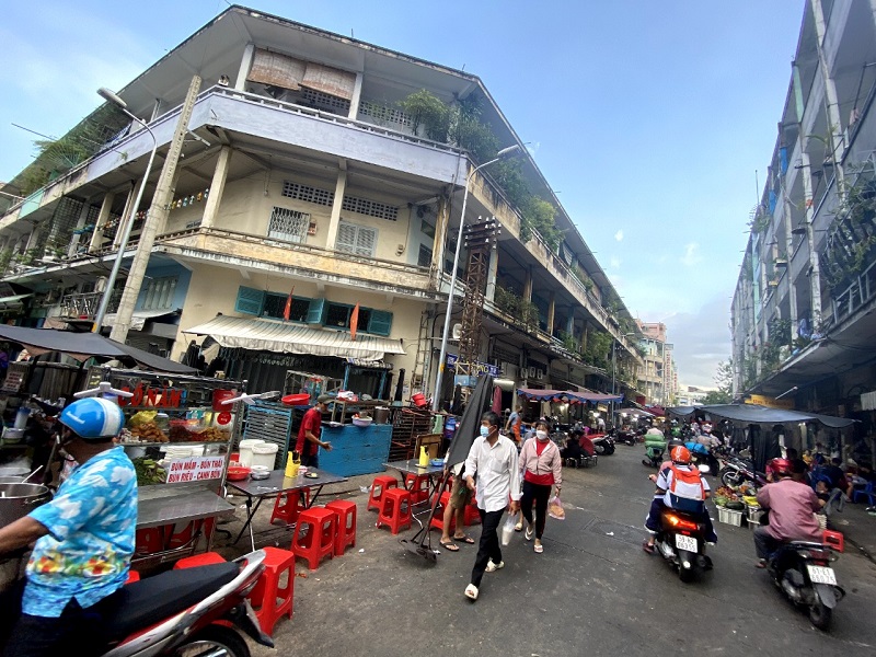 Chợ Phùng Hưng - Chợ người Hoa ở Quận 5